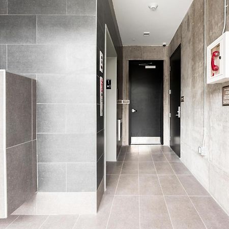 Brand New Condo - Walk To Empower Stadium - Tesoro Denver Luaran gambar